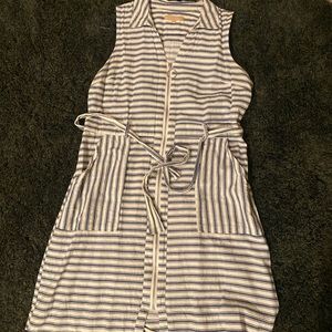 Hope and Harlow Sleeveless Shirt Dress